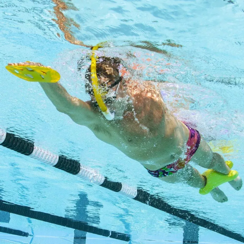 Finis Ankle Buoy Hot